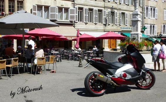 Le Spécialiste de la Moto et du Scooter en Suisse